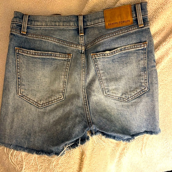The Arlo Short by Denim Forum - Picture 3 of 5